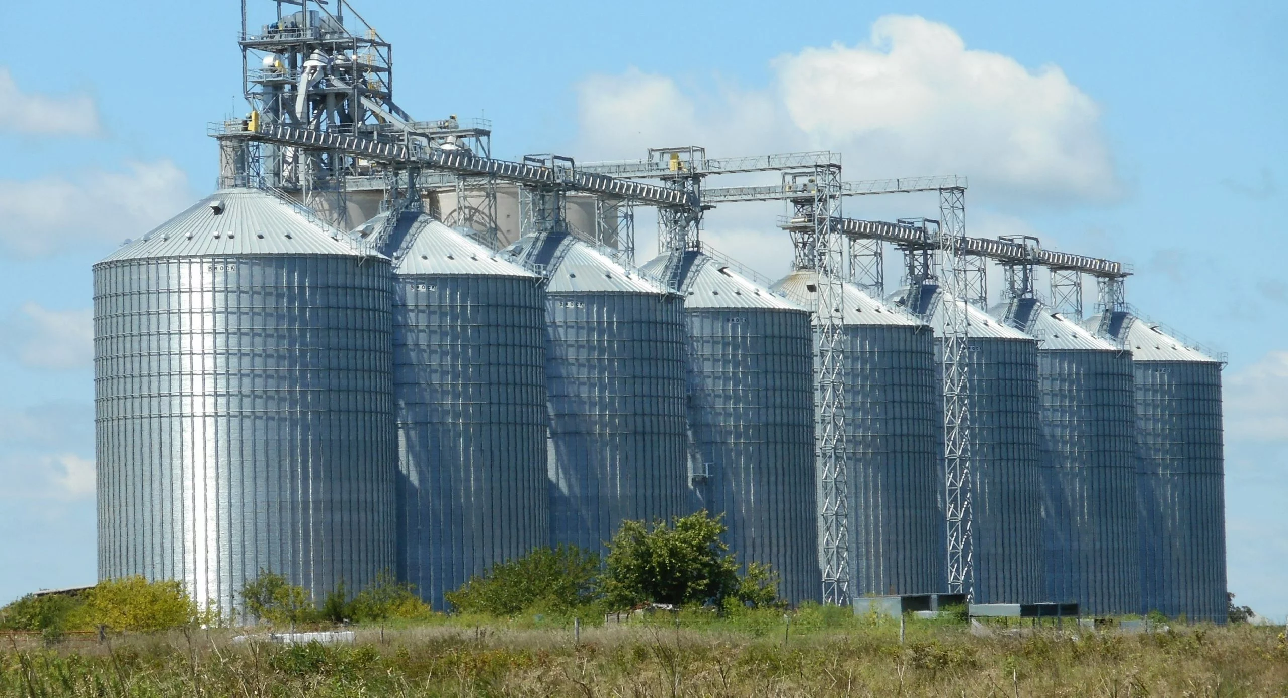 silos-1598168